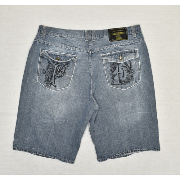 Phat Farm Classics Men's Bermuda Denim Shorts Baggy Cotton Blue Size 42 Distress - Picture 1 of 8